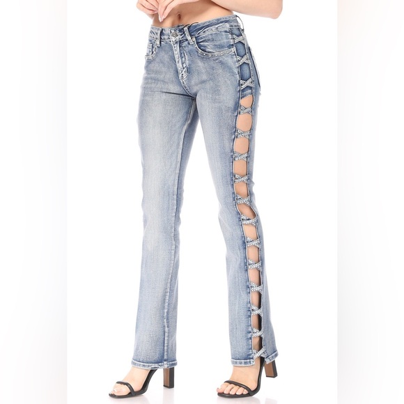 Platinum Plush Cross Me Women's Size 7 Blue Open-leg Rhinestone Jeans - Picture 8 of 10